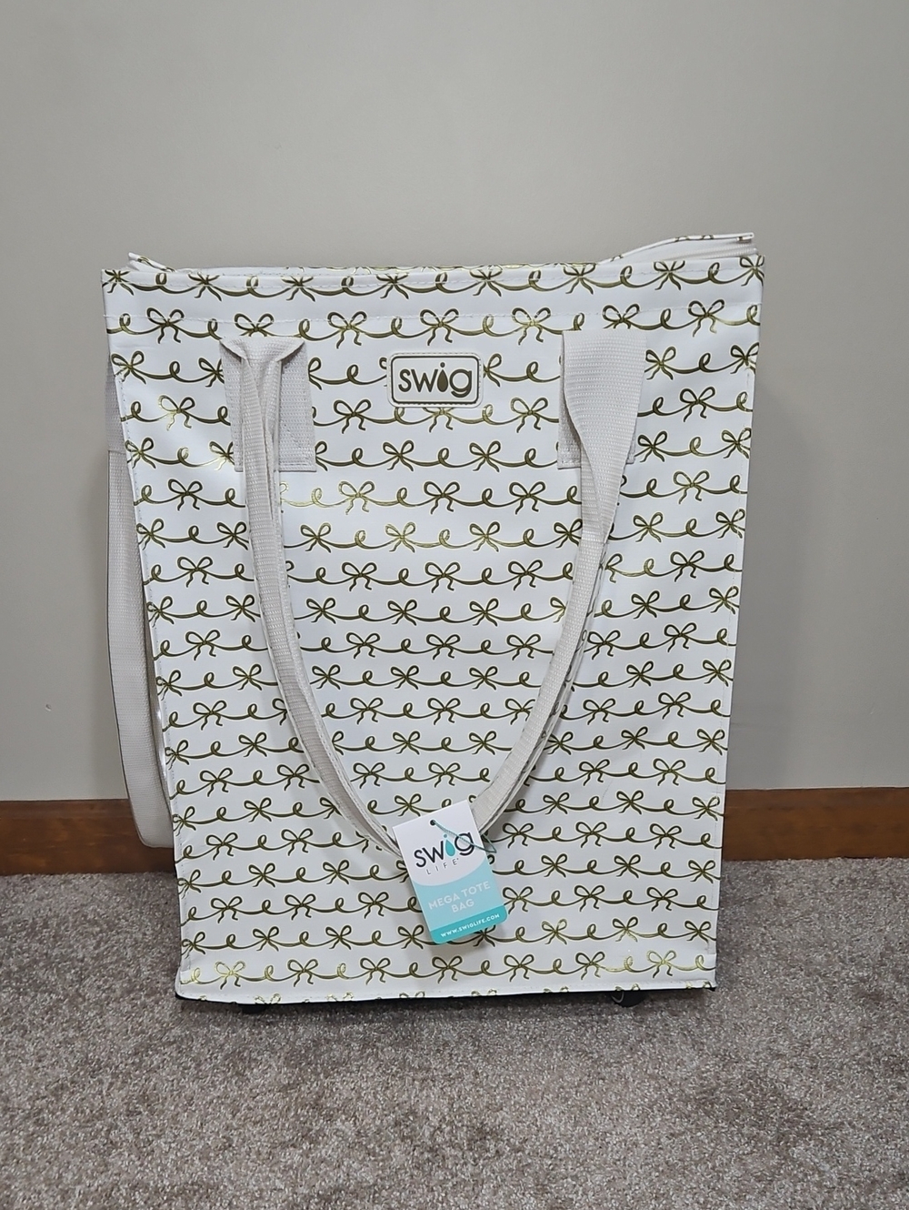 Swig Mega Tote Bag Brand New